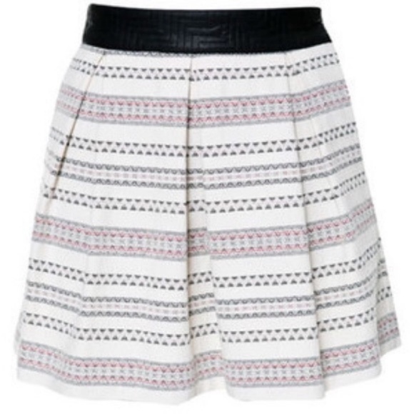 Zara Tapestry Mini Skirt with Jacquard Waistband - Picture 2 of 6